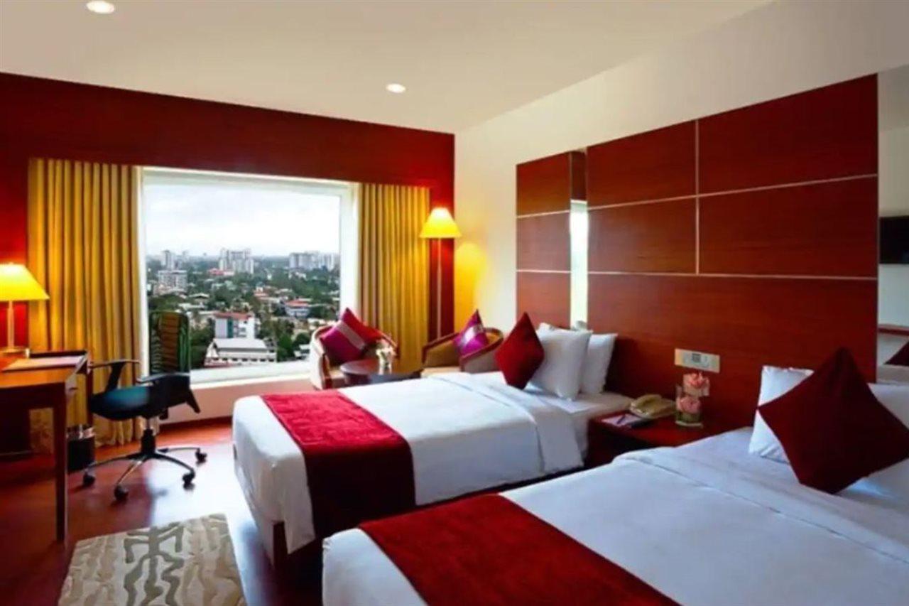 Olive Downtown Hotel Kochi Exterior foto