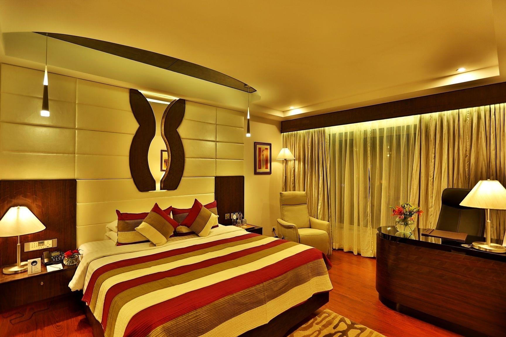 Olive Downtown Hotel Kochi Exterior foto