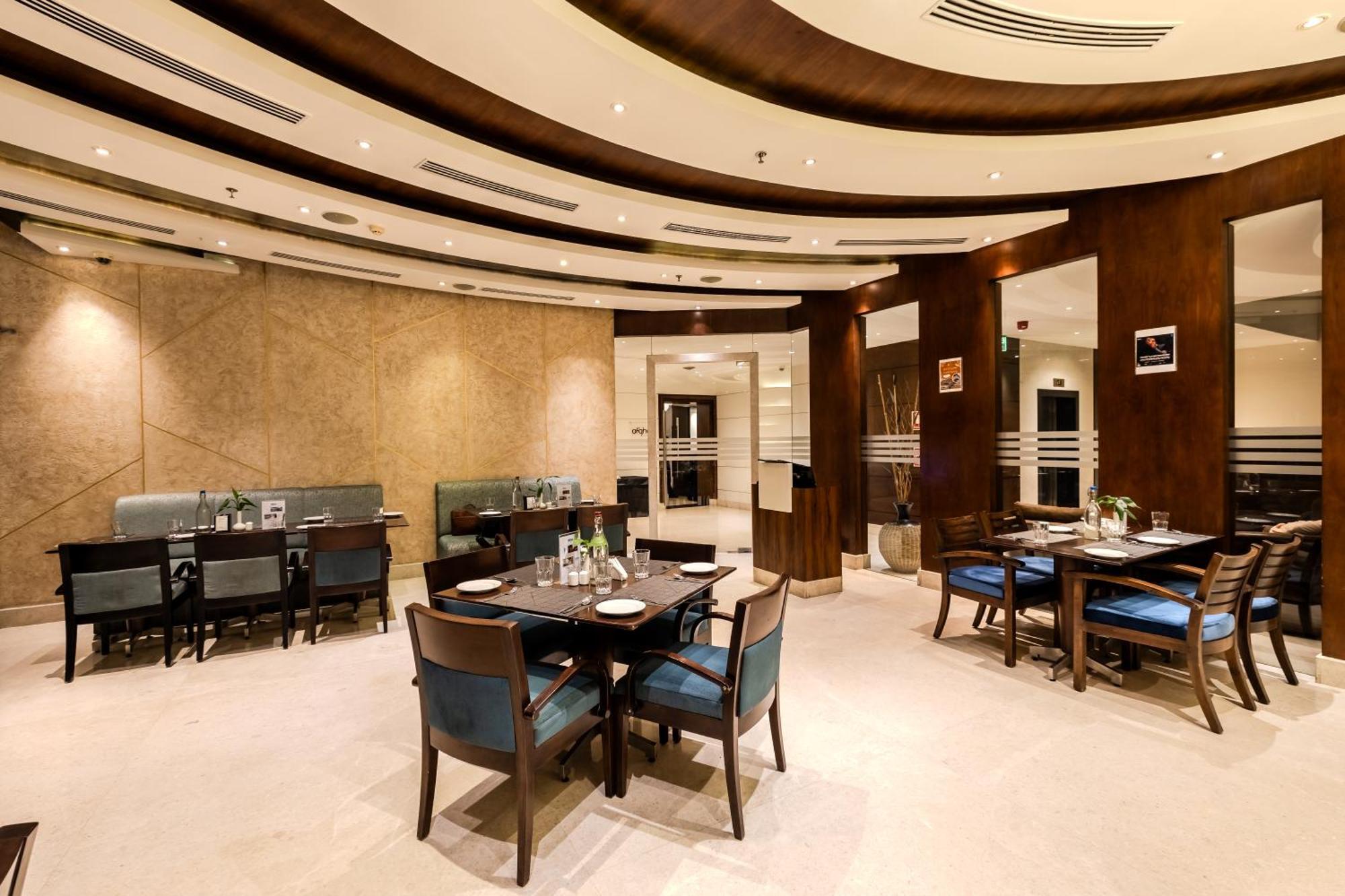 Olive Downtown Hotel Kochi Exterior foto
