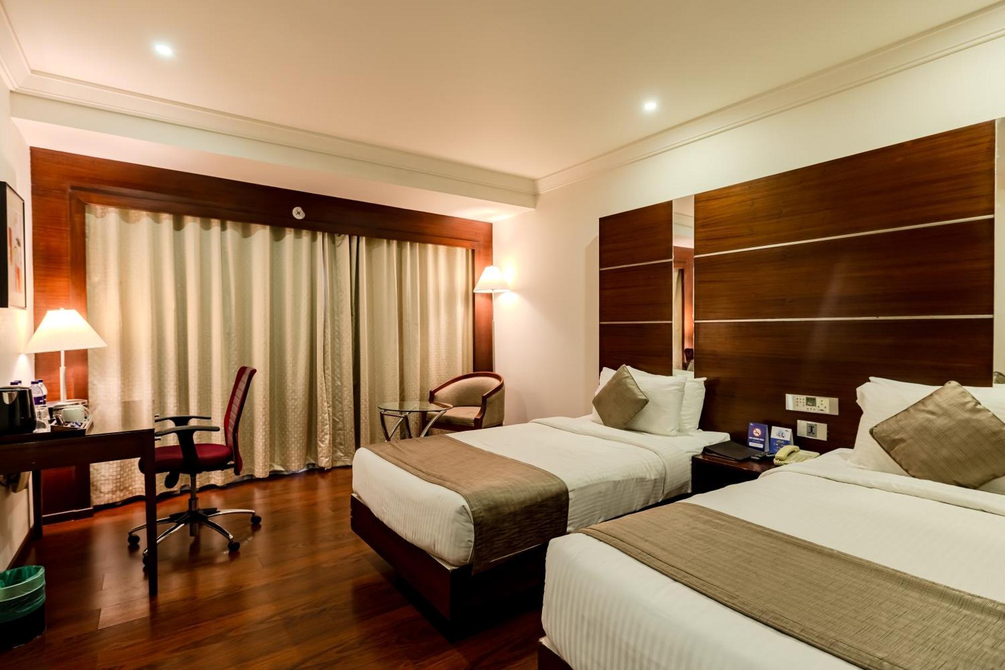 Olive Downtown Hotel Kochi Exterior foto