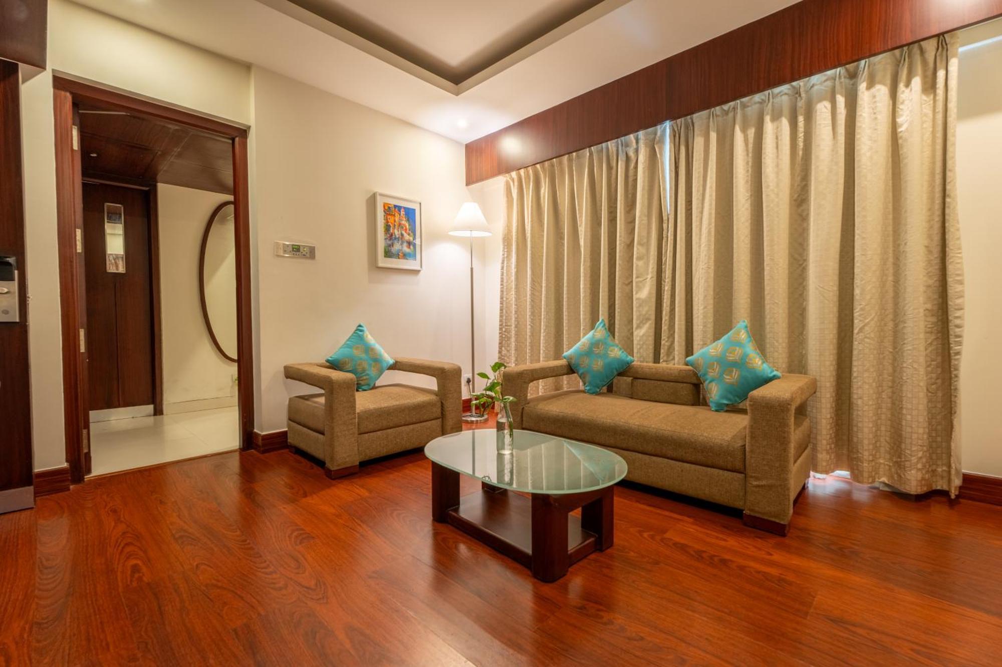 Olive Downtown Hotel Kochi Exterior foto
