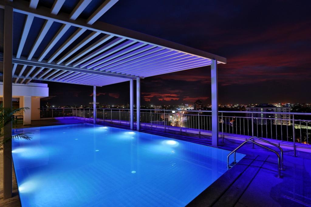 Olive Downtown Hotel Kochi Exterior foto