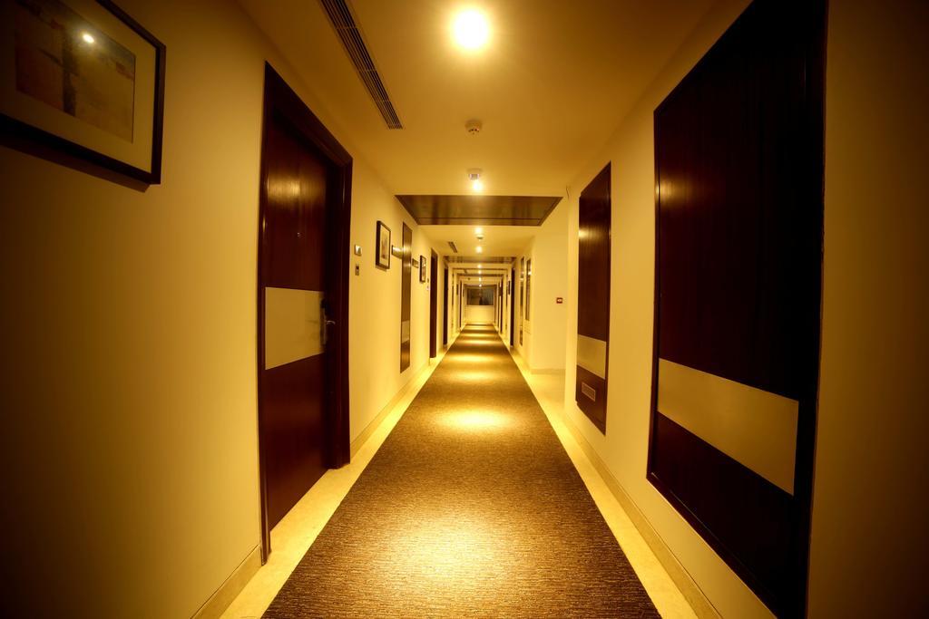 Olive Downtown Hotel Kochi Exterior foto
