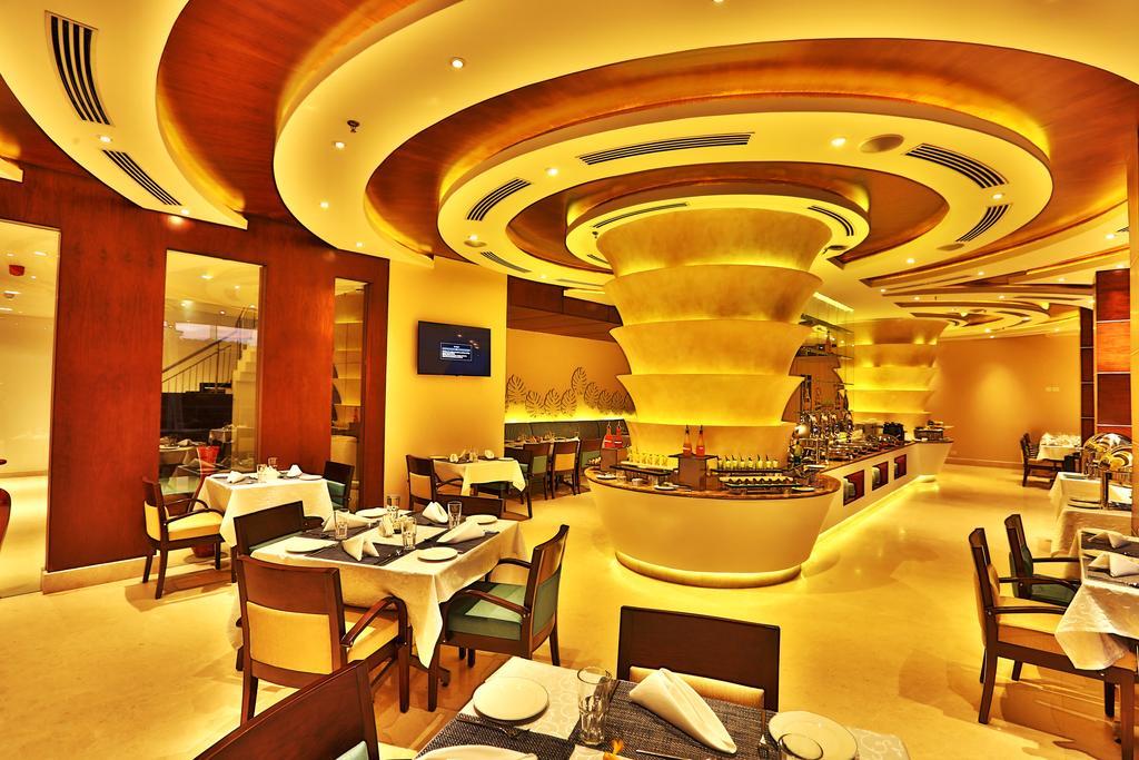 Olive Downtown Hotel Kochi Exterior foto
